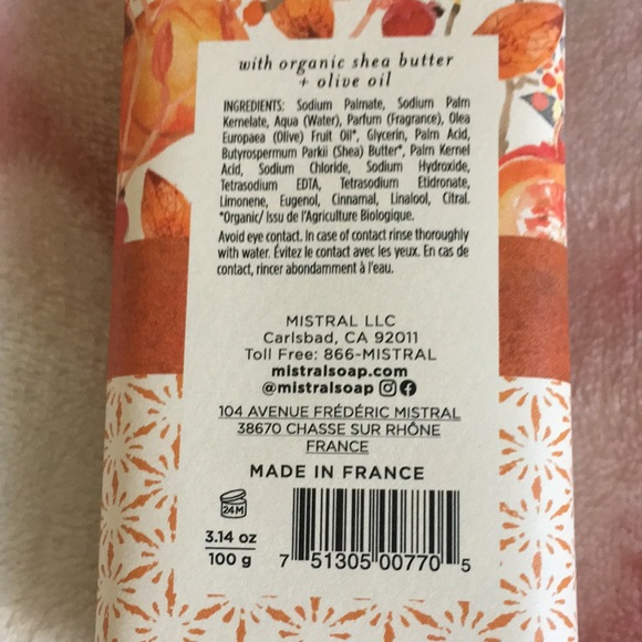 Mistral Scented Pumpkin Latte Luxury Soap made in France NWT 3.14 oz 2”x3.50 bar - Picture 7 of 8